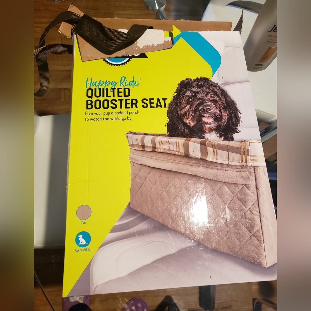 PetSafe Happy Ride Quilted Booster Seat